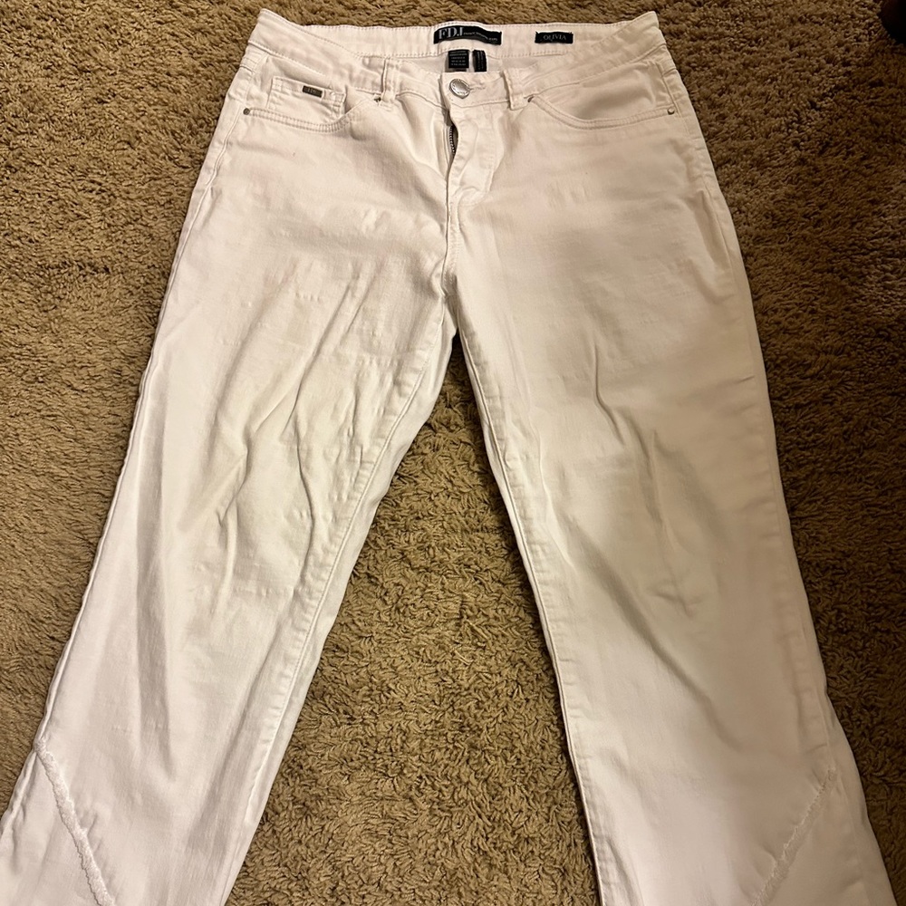 White crop jeans!